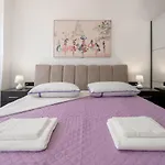 Old Town Bunaca Apartman *