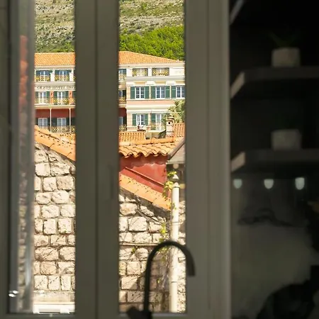 Old Town Bunaca דירה *