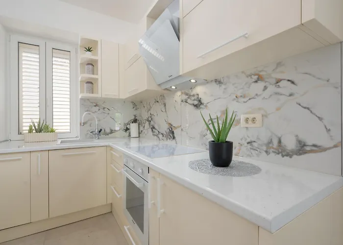 Old Town Bunaca Apartment