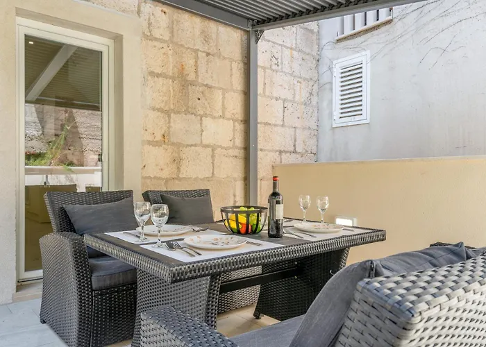 Apartment Old Town Bunaca